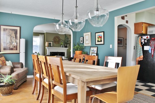 family_dining_room